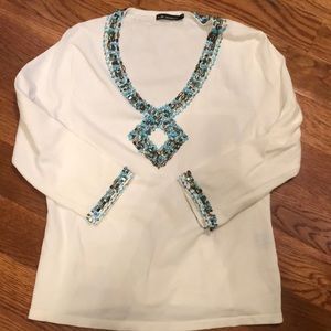 A.d. originals Cute turquoise beaded white v-neck sweater top - size small